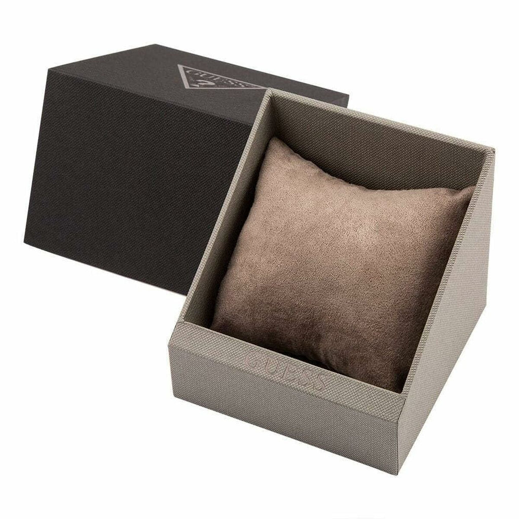 V2H662B208A057F6D83E4A28F4A65CC1E49R6143855P10