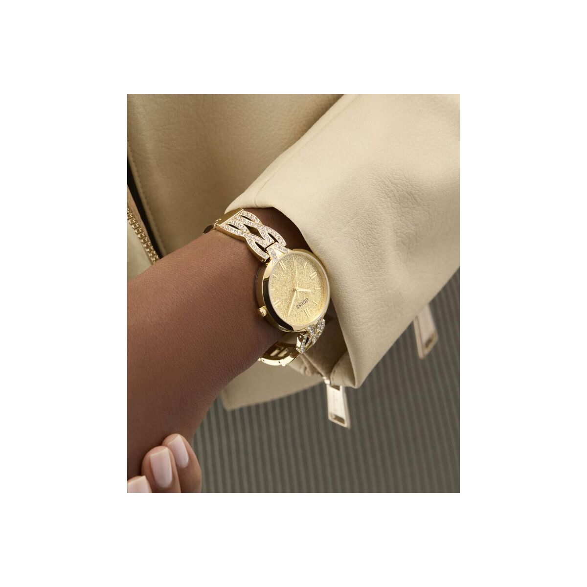 V3H2550E5208CDFE7C7296B9576BA651B2FR7470859P8