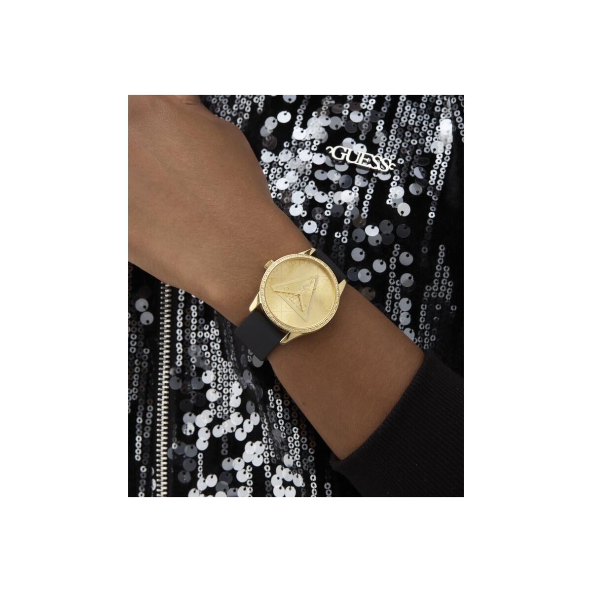 V2H7164C1DD9B0640156B398028E63E98E9R7470618P6