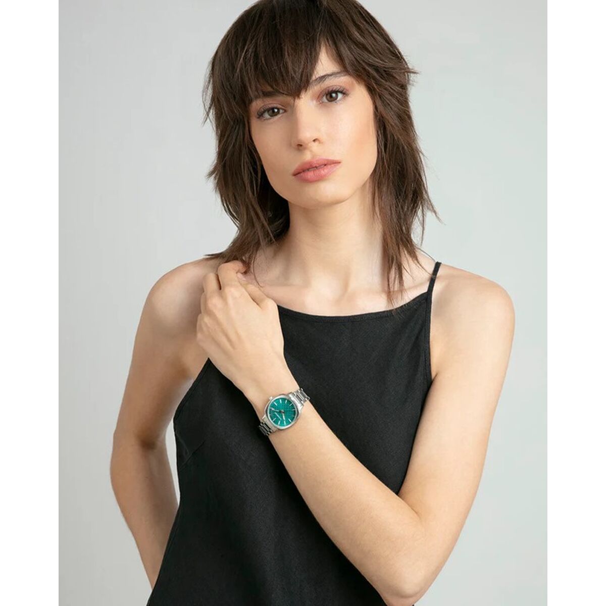 V2H3545D151081F4E2E30E19A7B1D4AEFE7R6733097P4